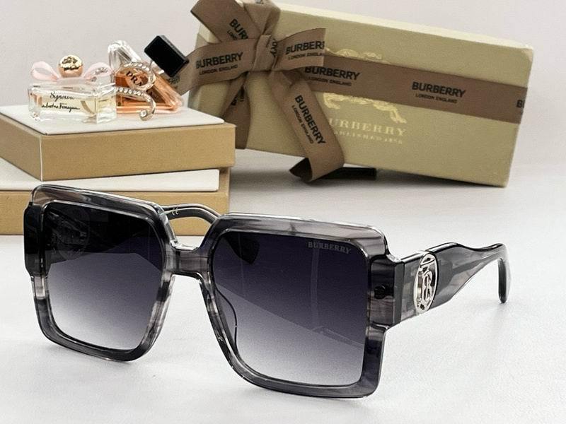 Burberry Sunglasses 125